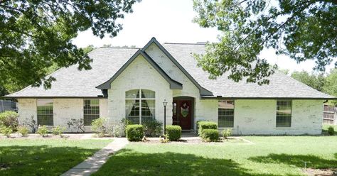 5 Benefits of Limewashing a Brick Home | Alliance Painting Limewash Brick Exterior Ranch House, Lime Washed Brick Exterior Ranch, Cristallo White Limewash Exterior, Limewash Brick Exterior Tudor, Lyme Washing Brick House, Brick Finish, Limewash Brick, Whitewashed Brick, Lime Wash Brick