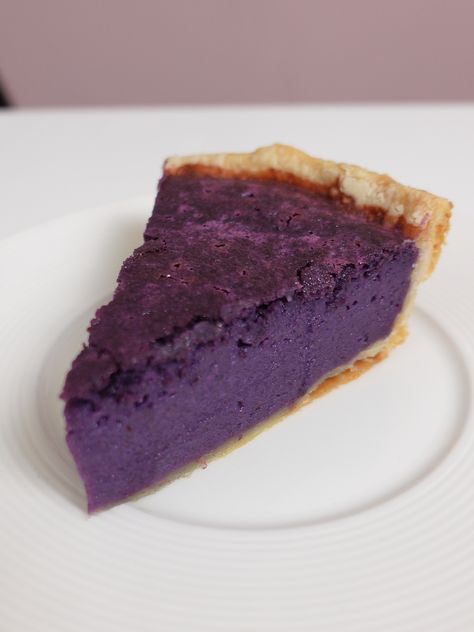 Ube Pie Recipe, Ube Pie, Purple Sweet Potato Pie, Ube Recipes, Purple Sweet Potato, Purple Yam, Purple Sweet Potatoes, Potato Pie, Pumpkin Pie Recipes