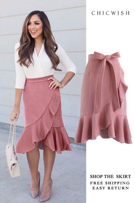 Skirt Design Ideas Fashion, Skirt Design Ideas, Skirts Design, Pencil Skirt Fashion, Pencil Skirt Pattern, Skirt Diy, Pencil Skirt Casual, Pencil Skirt Outfits, Stylish Skirts