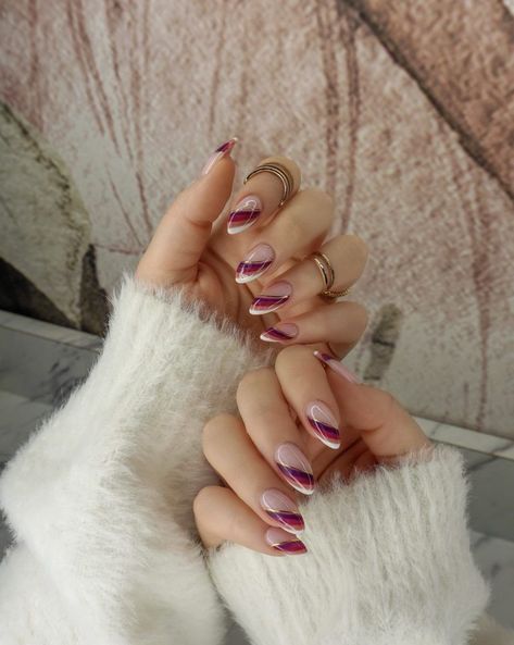 Round Shaped Nails, November Nails Fall, Do It Yourself Nails, November Nail Designs, Chrome Nails Ideas, Fall Nails Art, Nails Inspo Aesthetic, Boutique Nails, Almond Acrylic