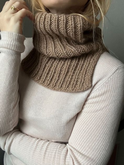 • MY FAVOURITE THINGS • KNITWEAR Knitted Cowl, Crochet Neck Warmer, Cowl Knitting Pattern, Tube Scarf, My Favourite Things, Scarf Knitting Patterns, Cowl Scarf, Knit In The Round, Circular Knitting