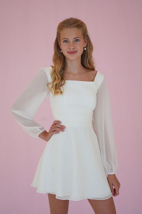 Confirmation Dresses For Teens, Conformation Dresses, Confirmation Dresses White, Cute Dance Dresses, Beta Club, Confirmation Ideas, Matric Dress, Bat Mitzvah Dresses, Confirmation Dresses