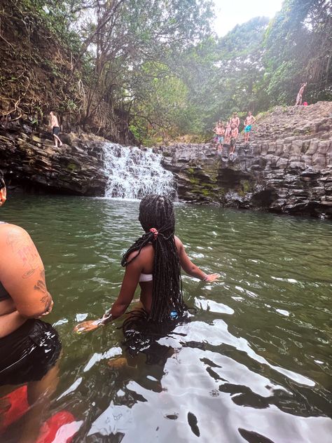 Cabin Trip Black People, Trip Aesthetic, Cabin Trip, Snap Story, Board Pictures, Vision Board Pictures, Black Femininity, Boho Aesthetic, Aesthetic Black