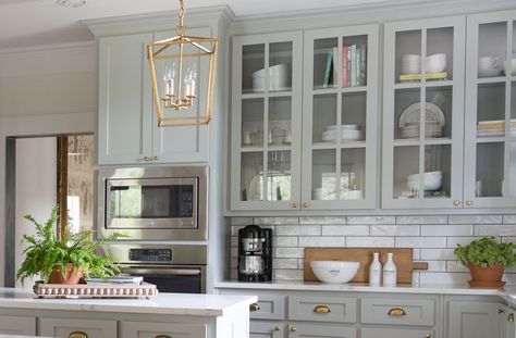 Gaines Kitchen, Estate Kitchen, Joanna Gaines Kitchen, Joanna Gaines Farmhouse, Fixer Upper Kitchen, Shiplap Walls, Magnolia Table, Kitchen Design Open, Chip And Joanna Gaines