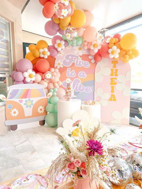 5 Is A Vibe Backdrop, One Grovy Baby, Two Groovy Photo Backdrop, Hippies Birthday Party, 10 Is A Vibe Birthday, Flower 5th Birthday Party Ideas, Groovy One Decorations, Pastel Color Theme Birthday Party, 2 Groovy Birthday Party Ideas