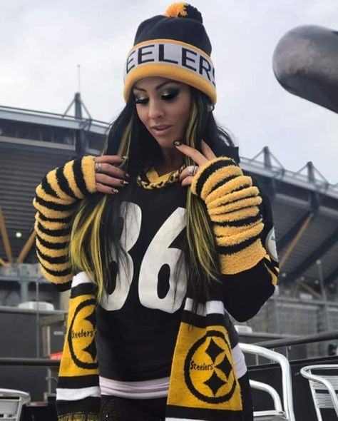 Pittsburgh Steelers Cheerleaders, Steelers Cheerleaders, Steelers Outfit, Steelers Gifts, Pittsburgh Steelers Wallpaper, Steelers Women, Steelers Girl, Pittsburgh Steelers Logo, Go Steelers