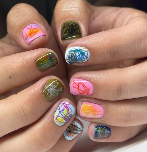 Funky Nails Summer, Artsy Short Nails, Short Nails Inspo Aesthetic, Funky Short Nails, Short Funky Nails, Short Holiday Nails, Quirky Nails, Doodle Nail Art, Doodle Nails