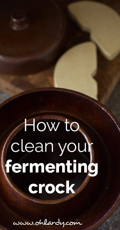 How to clean your fermenting crock - ohlardy.com Fermenting Crock, Clean Hacks, Fermentation Crock, Clean Baking Pans, Fermentation Recipes, Deep Cleaning Tips, Fermenting, Fermented Foods, House Cleaning Tips