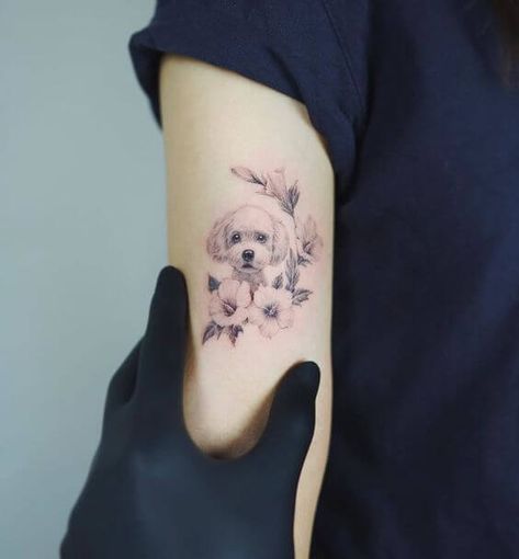 The 22 Fascinating Bichon Frise Tattoo Designs | The Dogman Poodle Dog Tattoo, Poodle Tattoo, Small Dog Tattoos, Dog Tattoo Ideas, Dog Memorial Tattoos, Paw Tattoo, Memorial Tattoos, Tattoo Parlors, Tattoo Outline