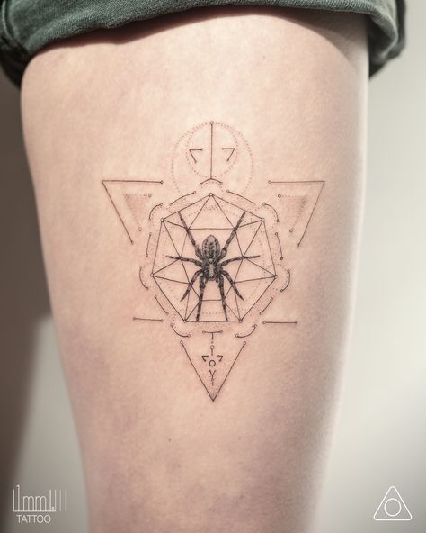 Geometric Spider Tattoo, Tattoo Spider, Fine Line Tattoo, Spider Tattoo, Line Tattoo, Fine Line Tattoos, Line Tattoos, Fine Line, Animal Tattoos