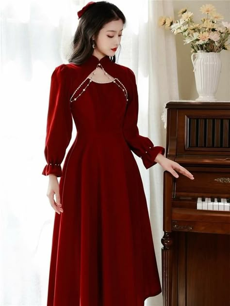 Vestidos Color Vino, Dresses Autumn, Girl Night, Fancy Dresses Long, Cute Dress Outfits, Elegant Dresses Classy, Elegant Girl, Trendy Dress Outfits, Winter Vintage