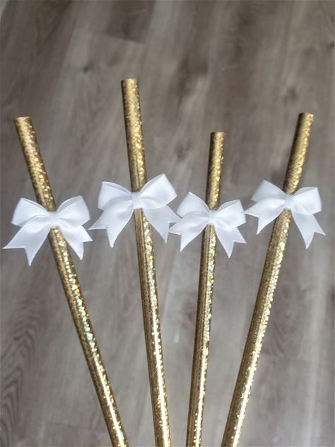 "Gold and White Bow Party Straws, Bridal Shower Decoration, Wedding Shower, Wedding Straws, Baby Shower Decoration White Fabric Bows, Gold Metallic Straws, assembled party decoration.  Product details: - Standard straw size - 1\" white fabric bows also included (already assembled on straw) What's included - 12 Gold Metallic Straws with White Bows Please contact me if you have any questions!  Thank you!" Gold And White Bachelorette Party, Bridal Shower Bows, White And Gold Bridal Shower Ideas, Gold And White Party Theme, Pearls And Prosecco Theme, Gold Bridal Shower Ideas, Gold And White Party, Coquette Bday, White And Gold Party