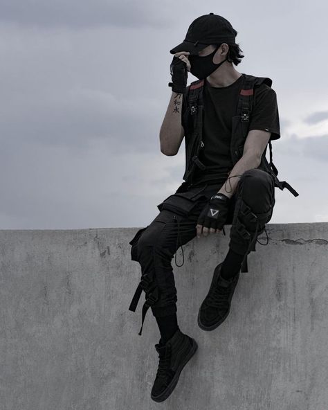 Techwear Guy, Techwear Men, Techwear Aesthetic, Futuristic Clothing, Tech Clothing, Techwear Pants, Techwear Outfits, Cyberpunk Clothes, Techwear Fashion