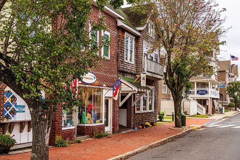 Roanoke Island, Bryson City, National Cemetery, Historical Landmarks, Scenic Beauty, Smoky Mountains, Blue Ridge, Aerial View, Road Trips