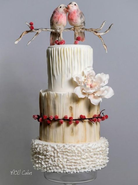 Wedding cake with birds by MOLI Cakes - http://cakesdecor.com/cakes/230075-wedding-cake-with-birds Cake With Birds, Wedding Cake Birds, Birds Cake, Winter Wedding Cake, Bird Cakes, Bird Wedding, Winter Cake, Unique Wedding Cakes, Cool Wedding Cakes