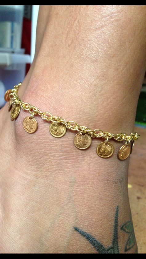 Anklet Anklets Aesthetic, Coin Anklet, Gold Everything, Charm Anklet, Ear Cuffs, Anklet Bracelet, Magpie, Clothing Ideas, Anklets