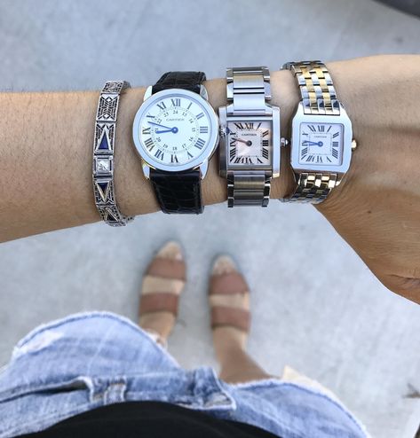 T Shirt Jewelry, Jewelry Street Style, Shirt Jewelry, Cartier Watches Women, Watches Women Simple, Fashion Props, Cartier Tank Solo, Street Style Jewelry, Cartier Tank Francaise