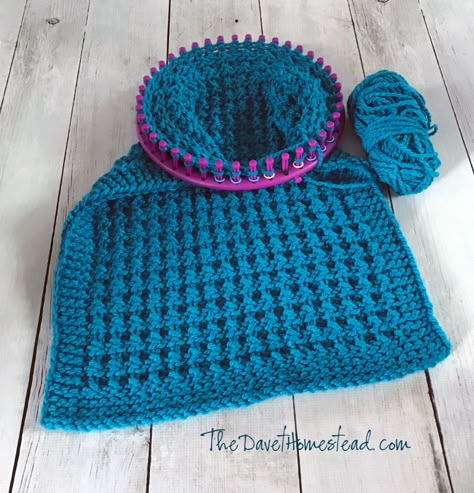 Matching Baby Blanket and Hat with Border Baby Blanket Border, Loom Knitting Blanket, Loom Knitting Patterns Hat, Blanket Border, Loom Knitting For Beginners, Knit Loom, Round Loom Knitting, Afghan Loom, Circle Loom