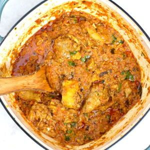 Leftover Turkey Tikka Masala Healthy Leftover Turkey Recipes, Turkey Recipes Healthy, Using Leftover Turkey, Perfect Turkey Recipe, Turkey And Dumplings, India Recipes, Marinated Turkey, Turkey Soup Recipe, Tikka Recipe