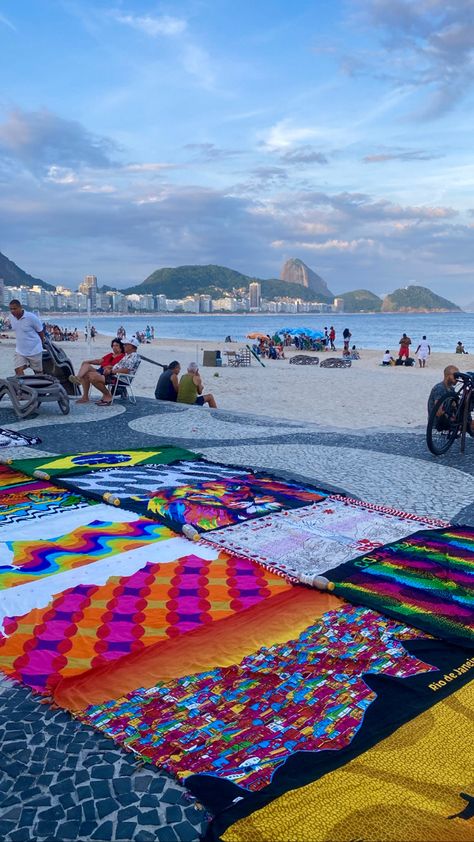 Brazilian Lifestyle, Brazil Holiday, Beach Photo Inspiration, Beach Sunset Wallpaper, Vision Board Images, Brazil Travel, Photo Insta, Sunset Wallpaper, Summer Dream