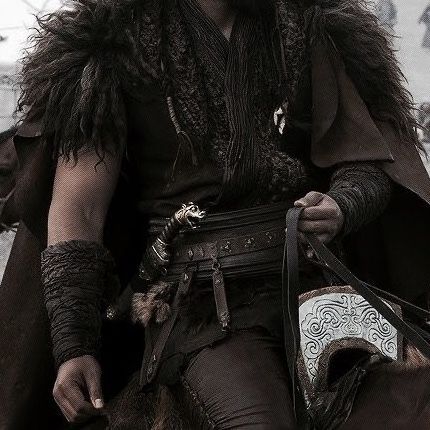 Snotlout Jorgenson, Viking Aesthetic, Medieval Aesthetic, Jason Momoa, Fantasy Aesthetic, High Fantasy, Norse Mythology, Medieval Fantasy, How To Train Your Dragon