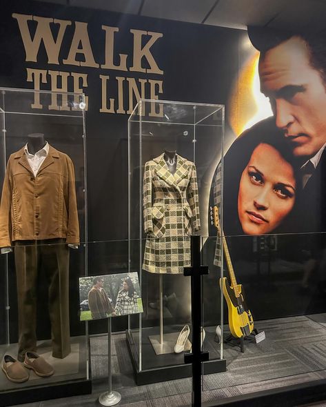 From ‘Folsom Prison Blues’ to ‘Hurt’ - Walk the Line through Johnny Cash’s remarkable legacy. 🎸 (see what I did there) The Johnny Cash Museum is a must see on our Nashville itinerary. Located just off Broadway, this museum brings the Man in Black to life from his humble beginnings to his rise as a country music icon. And, of course you get a peek into one of the most famous love stories in country music - Johnny and June. ❤️ Through rare photos, personal items, and music memorabilia you’... Johnny Cash Museum Nashville, Nashville Itinerary, Handwritten Lyrics, Johnny Cash Museum, Johnny And June, Man In Black, Walk The Line, Famous Black, Humble Beginnings