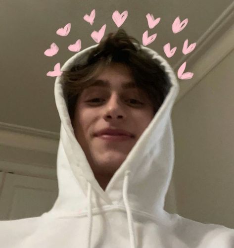 Zayn Malik Pics, Johnny Orlando, British Boys, Christian Quotes Inspirational, Jenna Ortega, Future Boyfriend, Boyfriend Material, Celebrity Crush, Orlando