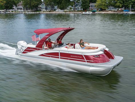 This well-appointed party platform cruises with aplomb. The post Boat Test: 2023 Bennington 25 Q Fastback appeared first on Boating Mag. Party Barge, Water Time, Boat Lights, Rockford Fosgate, Navigation Lights, Boat Safety, Hydraulic Steering, Sports Package, Best Cruise