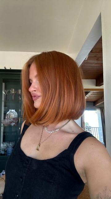 annabelle 🍓 on Instagram Annabelle Hooper Hair, Annabelle Hooper, Hair Inspiration Short, Cut My Hair, Haircut Ideas, Bobs Haircuts, Waist Length, New Hair, My Hair