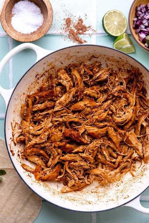 Authentic Mexican Chicken Recipes, Shredded Chicken Dishes, Recipes With Shredded Chicken, Shredded Mexican Chicken, Easy Shredded Chicken, Mexican Shredded Chicken, Chicken Taco Seasoning, Shredded Chicken Tacos, Mexican Chicken Recipes