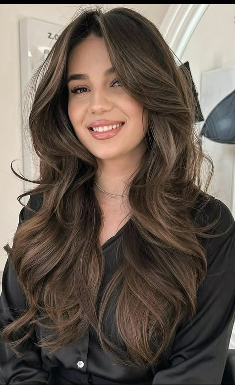 Glam Seamless, Black Hair Balayage, Haircuts For Long Hair With Layers, Brown Hair Looks, Brown Hair Inspo, Hair Inspiration Long, Brunette Balayage Hair, Blowout Hair, Haircuts For Medium Hair