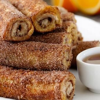 Easy Homemade French Toast, Churro French Toast, Toast Roll Ups, Finger Sandwich, Mexican Brunch, Homemade French Toast, Easy French Toast Recipe, French Toast Roll Ups, Kid Foods