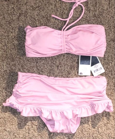 Malibu Barbie, Candy Girl, Cute Bathing Suits, Girl A, Dress Up Dolls, Pink Swimsuit, Summer Bikinis, Cute Swimsuits, Cute Bikinis