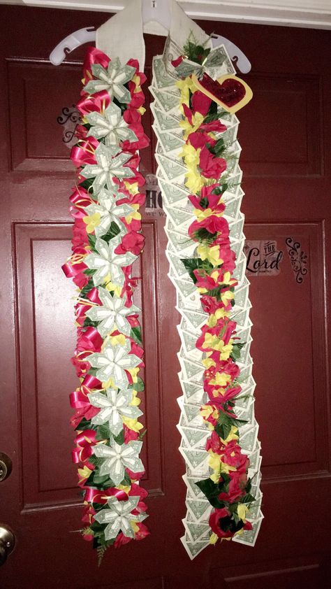 Samoan Graduation Lei, Samoan Graduation, Grad Sash, Diy Leis, Candy Lei, Graduation Leis, Money Lei, Graduation Ideas, Lei