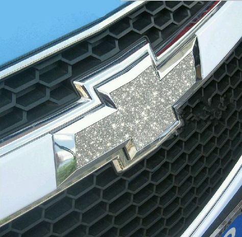 Grille Emblem - Glitter 2012 Chevy Cruze, Chevy Accessories, Salford City, Bling Car Accessories, Chevy Girl, Girly Car Accessories, Pink Truck, Car Accessories For Girls, Chevy Cruze