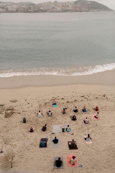 Pre/post-surf beach yoga flow 30a Beach, Beach Yoga, 2025 Vision, California Beach, Nalu, Yoga Flow, Yoga Class, Muscles, Vision Board