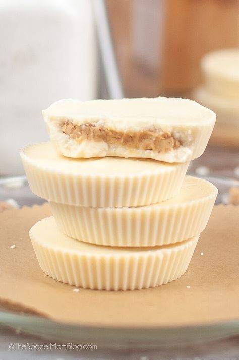 White Chocolate Peanut Butter Cups, Reeses Peanut Butter Cup Recipe, Homemade Reeses, Almond Butter Cups, White Chocolate Peanut Butter, Soft Pumpkin Cookies, Peanut Butter Cups Recipe, Chocolate Almond Butter, Homemade Fudge Recipes