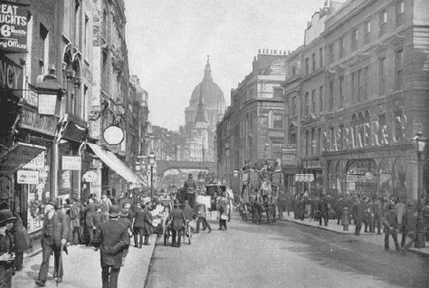 London Street in Victorian Era Victorian Street, Victorian London, London History, Fleet Street, Sweeney Todd, St Pauls Cathedral, London Skyline, Oxford Street, London Town