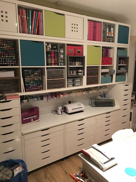 Office Craft Room Combo, Craft Room Organisation, Organized Office, Ikea Craft Room, Blue Deck, Ikea Crafts, Craft Shed, Art Studio Room, Sewing Room Design