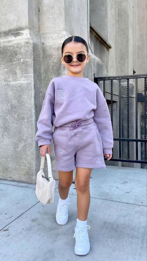 Trendy Kids Outfits Daughters, Outfits For 6 Year Girl, Kids Airport Outfit, Kids Ootd Girl, Kindergarten Outfit, Kids Outfits Daughters, Athleisure Outfits Summer, Trendy Kids Outfits, Stylish Kids Outfits