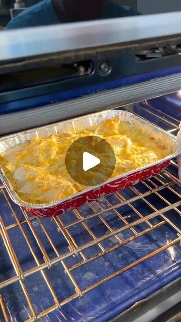 Charles Parks on Instagram: "Easy dinner recipe! #easydinner #yumyum #food #foodie #simplemeals #easydinnerideas #easymeals #cooking" Cream Mushroom Chicken, Chicken Dumplings Casserole, Easy Chicken And Dumplins, Chicken Hashbrown Casserole, Chicken Dumpling Casserole, Chicken Bacon Ranch Casserole, Chicken Dumplings, Casserole Easy, Easy Peasy Recipes