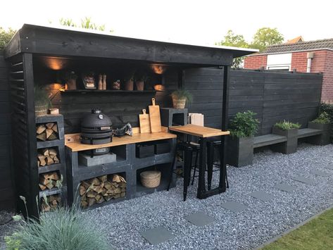 Outdoor Kitchen Decor, Build Outdoor Kitchen, Outdoor Bbq Kitchen, Greenhouse Plans, Backyard Remodel, Outdoor Kitchen Patio, Diy Greenhouse, Diy Outdoor Kitchen, Outdoor Gardens Design