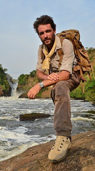 Mens Adventure Style, Levinson Wood, Geologist Outfit, Traveller Outfit, Mens Hiking Fashion, Adventure Clothing Men, Adventurer Style, Levison Wood, Explorer Style