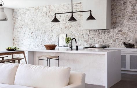 Stone Backsplash Inspiration - Design Trend Round Up — Farmhouse Living 2020 Kitchen Trends, Rock The Block, Eldorado Stone, Stone Walls Interior, Ford Interior, Kitchen 2020, Old Bathrooms, To Try, All Of