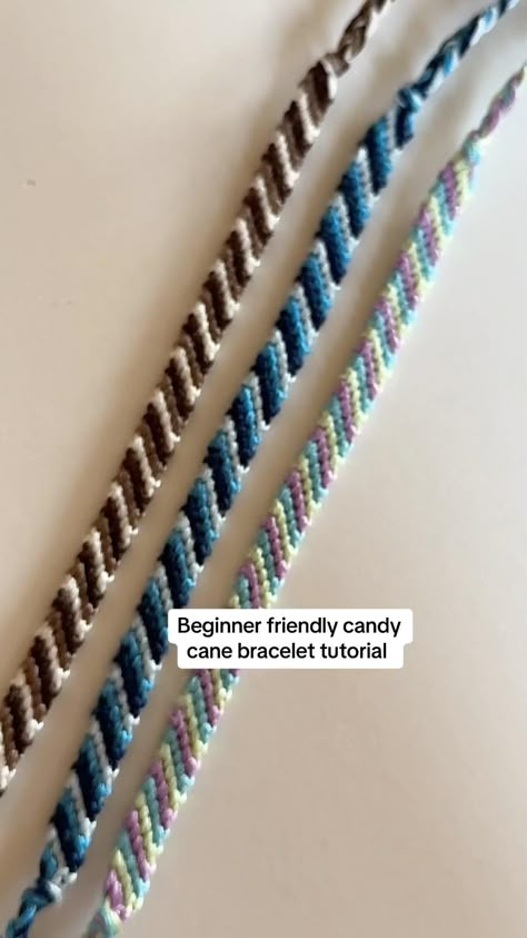 If you’re a beginner bracelet maker this tutorial is for you🫶🏼 Enjoy making! (Some of the text messed up as I posted this but it took me way too many hours of editing to fix it😅🫣) #friendshipbracelet #friendshipbracelets #braceletbook #braceletpattern #braceletbookpattern #handmade #handmadebracelet #handmadebracelets #handmadejewelry #handmadejewellery #handmadewithlove #smallbusiness #smallbusinessowner #smallbusinessuk #jewellery #bracelettutorial #beachjewellery #beachjewelry #tutorial... Diagonal Bracelet Pattern, Candy Cane Bracelet Pattern, Friendship Bracelet With Cardboard, Bracelet For Him Diy, Bracelet Patterns Easy Tutorial, How To Make A Woven Bracelet, Thread Friendship Bracelets Tutorials, Threaded Bracelets Tutorial, How To Make Preppy Bracelets