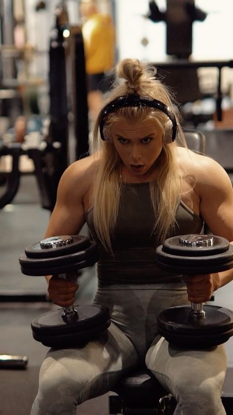 Samantha Jerring IFBB PRO on Instagram: “Footage from the startingpoing of this prep. This time we're taking it all the way. Not stopping for fkn shit. Beyond excited to step on…” 2024 Manifesting, Mt Dew, One Piece Figure, Dear Future, Ifbb Pro, Muscle Women, Body Building, Pop Tarts, All The Way