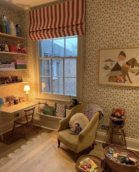 Kids Rooms Inspo, Vintage Nursery Decor, Kids Bedroom Inspiration, Baby Room Inspiration, Nursery Room Inspiration, Kids Room Inspiration, Toddler Bedrooms, Big Boy Room, Big Girl Rooms