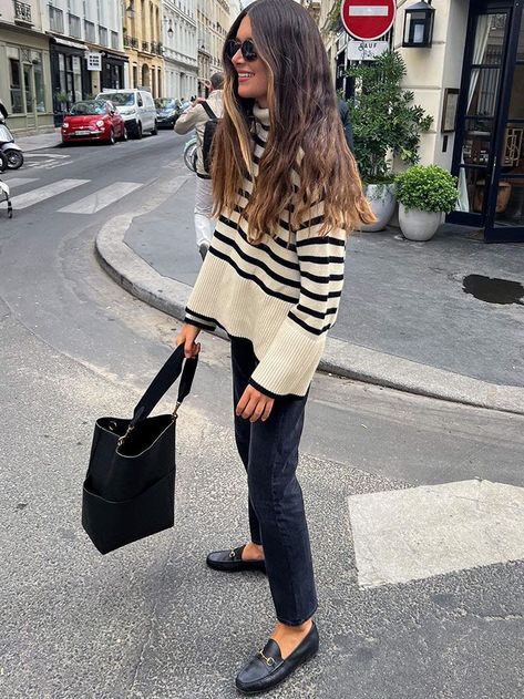 Toteme Sweater Outfit, Celine Loafers Outfit, Celine Sangle Bag Outfit, Totême Outfit, Celine Sangle Bag, Toteme Bag, French Fall Fashion, Celine Loafers, Toteme Sweater