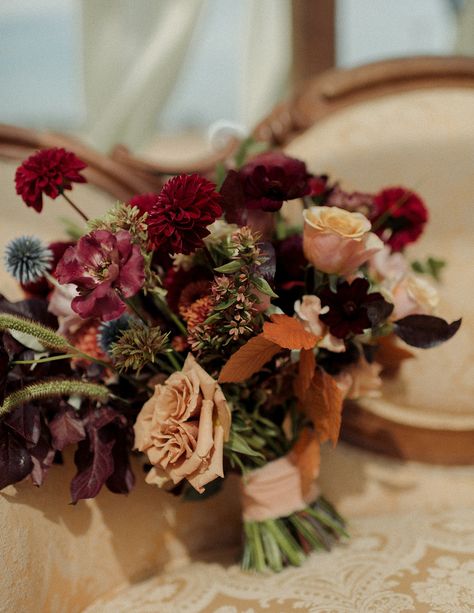 Rust And Burgundy Wedding Decor, Autumnal Bouquet, Fall Textures, Burnt Orange Flowers, Orange Purple Wedding, Mustard Yellow Wedding, Organic Bouquet, Fall California, Fall Bridal Bouquet