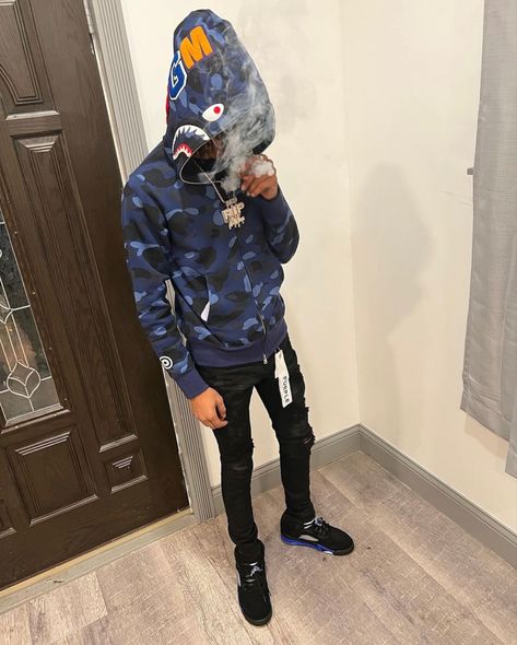 Boys Birthday Outfits, Drip Fits, Bape Hoodie, Swag Pics, Drippy Outfit, Rapper Outfits, Drip Outfit Men, Gangsta Style, Hype Clothing